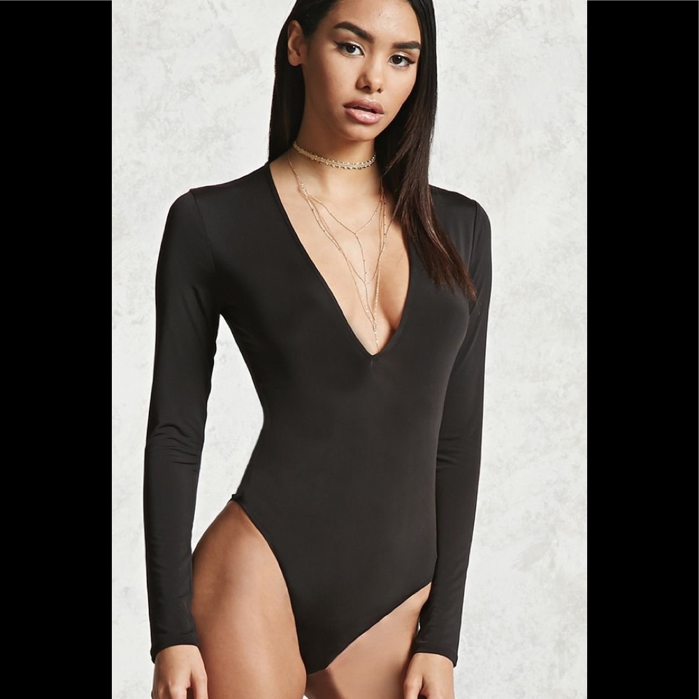 V neck bodysuit